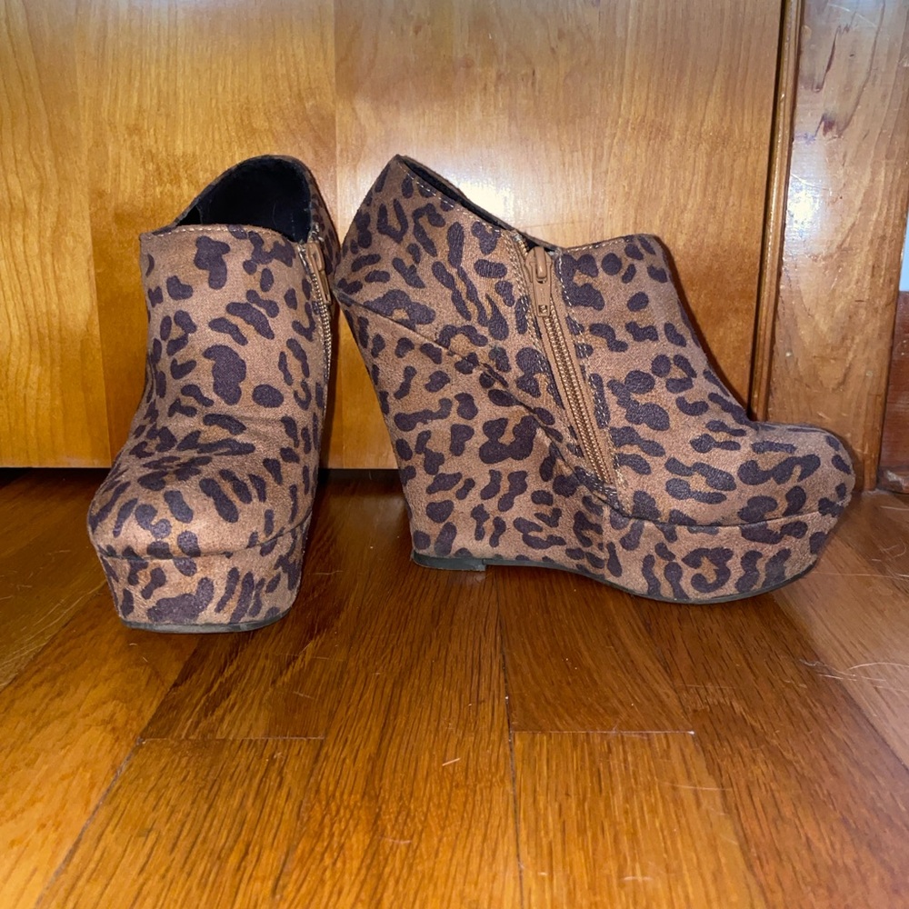 Mossimo Leopard Print Wedge Shoes